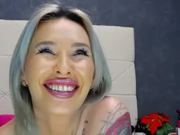 Chaturbate Adult Webcam of issasmyth