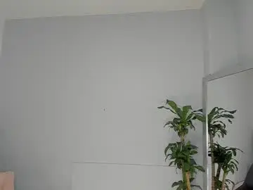 Chaturbate Nude Webcam of alix_18