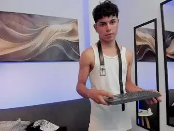 Chaturbate Live Porn of lucho6_9