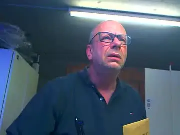 Chaturbate Live Sex of machinegun3dx