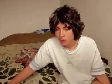 Chaturbate Live Sex of picaszomilos350