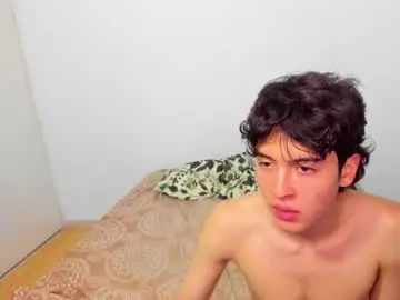 Chaturbate Free Porn Cam of picaszomilos350