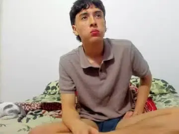 Chaturbate Free Porn Cam of picaszomilos350