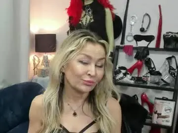 Chaturbate Free Porn Cam of crystalxohotty