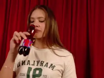 Chaturbate Free Porn Cam of mia_benett_