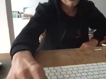 Chaturbate Live Porn of sandropertoni