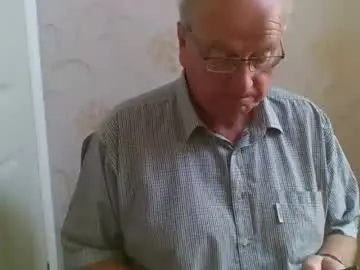 Chaturbate Free Porn Cam of suffolkboy4