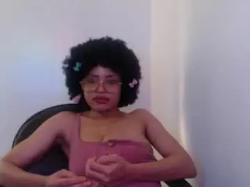 Chaturbate Live Sex Cam of ebony_badgirl