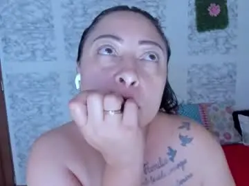 Chaturbate Adult Webcams of julybravo