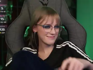 Chaturbate Sex Cam of kiramontoyaa