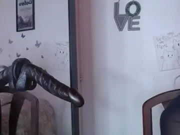 Chaturbate Watch Live Sex Cams of mature_liaa