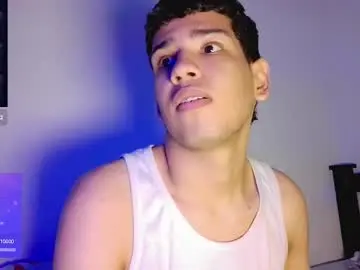 Chaturbate Watch Live Sex Cams of santiago_foxx