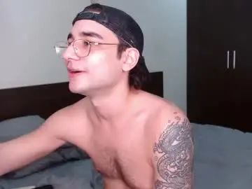 Chaturbate Watch Live Sex Cams of steveoceanbeanhuge
