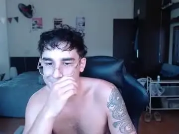 Chaturbate Sex Cam of steveoceanbeanhuge
