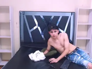 Chaturbate Private Sex Chat of tom_0002