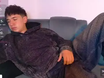Chaturbate Free Porn Cam of twink_daren