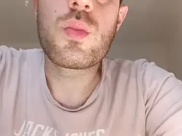 Chaturbate Free Porn Cam of ursweetdreamx