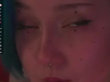 Chaturbate Live Sex Cam of daien_halpert