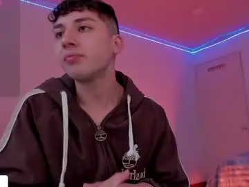 Chaturbate Adult Video Chat of oliver_kyy