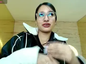 Chaturbate Nude Webcam of scarlettvixen_r