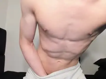 Chaturbate Free Porn Cam of skinnyguywithbigd