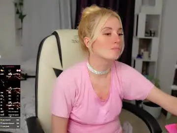 Chaturbate Live Sex of super_peach_stream