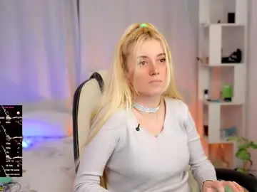 Chaturbate Live Sex Cam of super_peach_stream