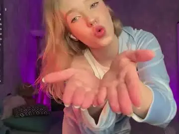 Chaturbate Live Sex of itsevedarkside_
