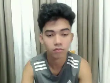 Chaturbate Best live sex cam show of laurence_cuttieguyhere