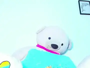 Chaturbate Sex Cam of briyit_doll