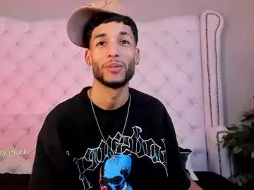 Chaturbate Live Sex of thiagoferreti_