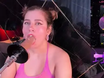 Chaturbate Free Porn Cam of evelin_belen