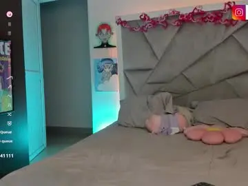 Chaturbate Watch Live Sex Cams of sophie_cuteass