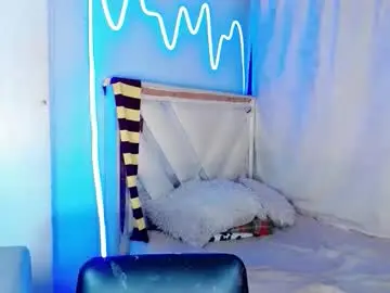 Chaturbate Free Live Porn of xyaraluv_