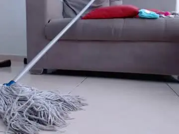 Chaturbate Live Sex Cam of _grehyss_28