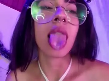 Chaturbate Live Sex Cam of desireduo_tgn