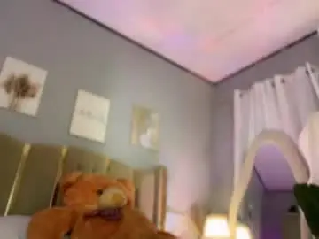 Chaturbate Free Porn Cam of elyshunter