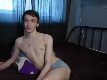 Chaturbate Best live sex cam show of lewis_hartmann