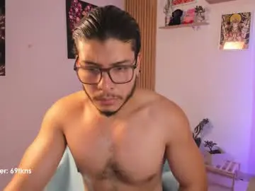 Chaturbate Adult Webcams of maxifit_
