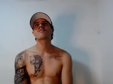 Chaturbate Live Sex Cam of sammytop22