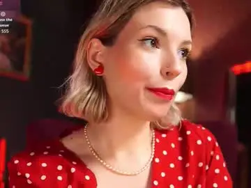 Chaturbate Free Porn Cam of vinyl_kiss