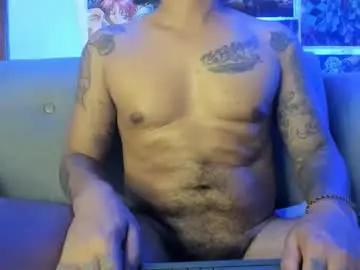 Chaturbate Best live sex cam show of johncarrie