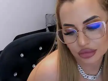 Chaturbate Watch Live Sex Cams of lovelyblondyxxx
