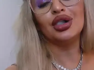 Chaturbate Live Sex of lovelyblondyxxx