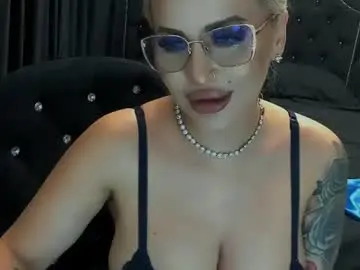 Chaturbate Live Sex of lovelyblondyxxx