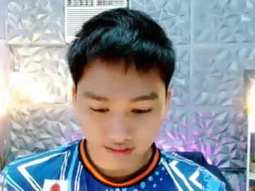 Chaturbate Nude Webcam of mister_officer