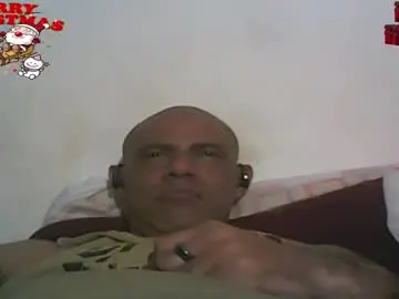 Chaturbate Watch Live Sex Cams of retlam37