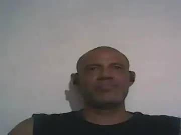 Chaturbate Live Sex Cam of retlam37