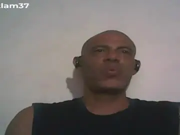 Chaturbate Live Porn of retlam37