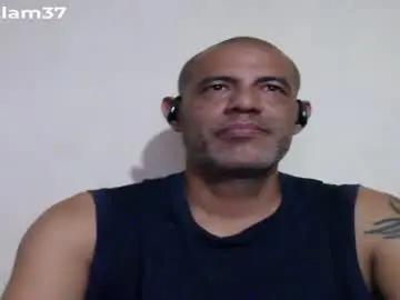 Chaturbate Sex Cam of retlam37